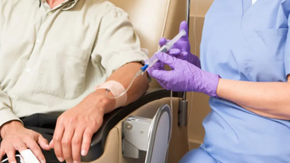 El tratamiento no tiene tantos efectos adversos como la quimioterapia