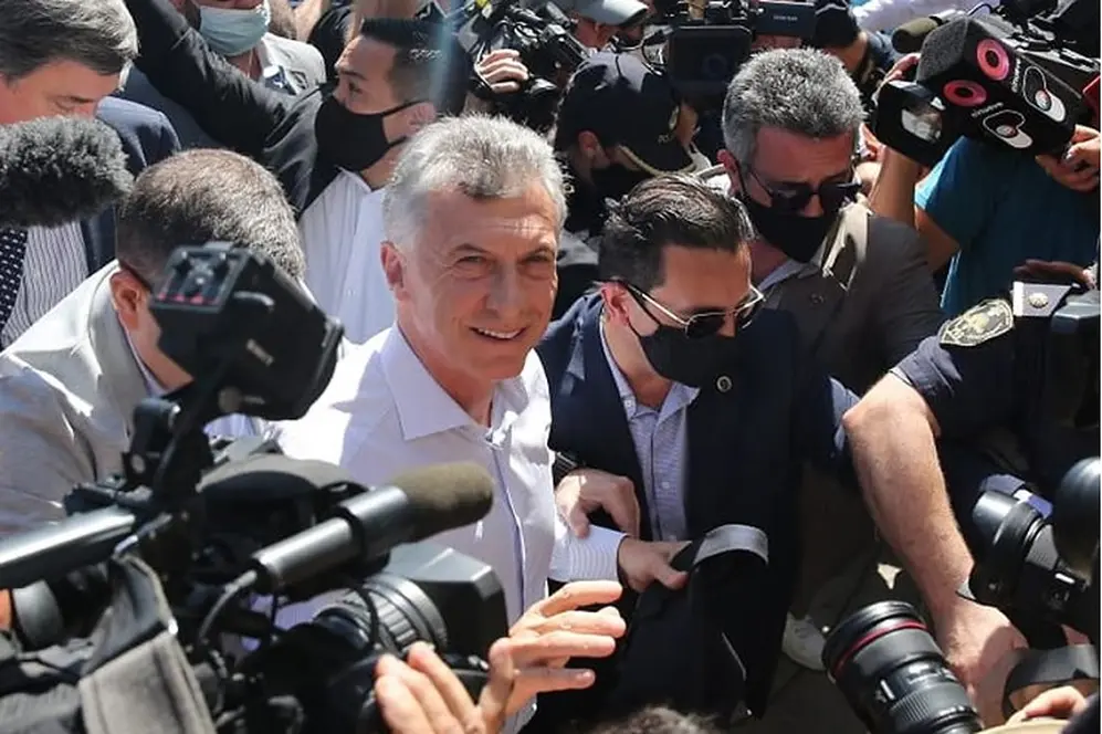 Macri llegó temprano a Dolores 