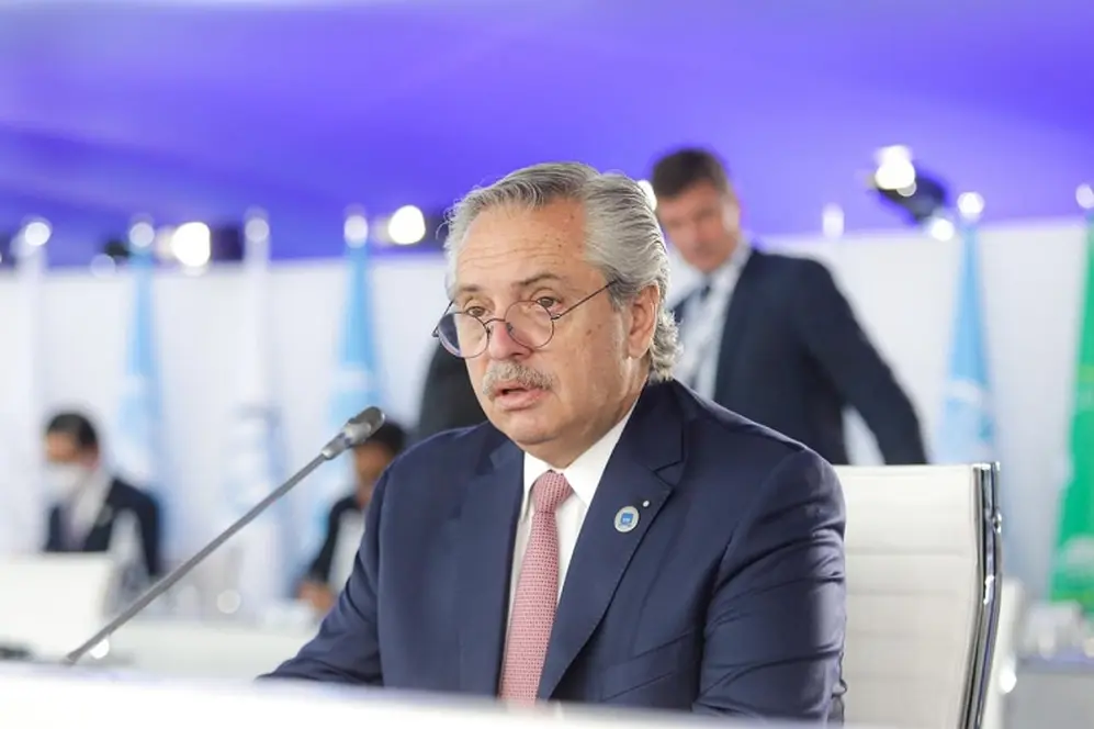 Alberto Fernández insta a la OMS a aprobar la vacuna Sputnik V