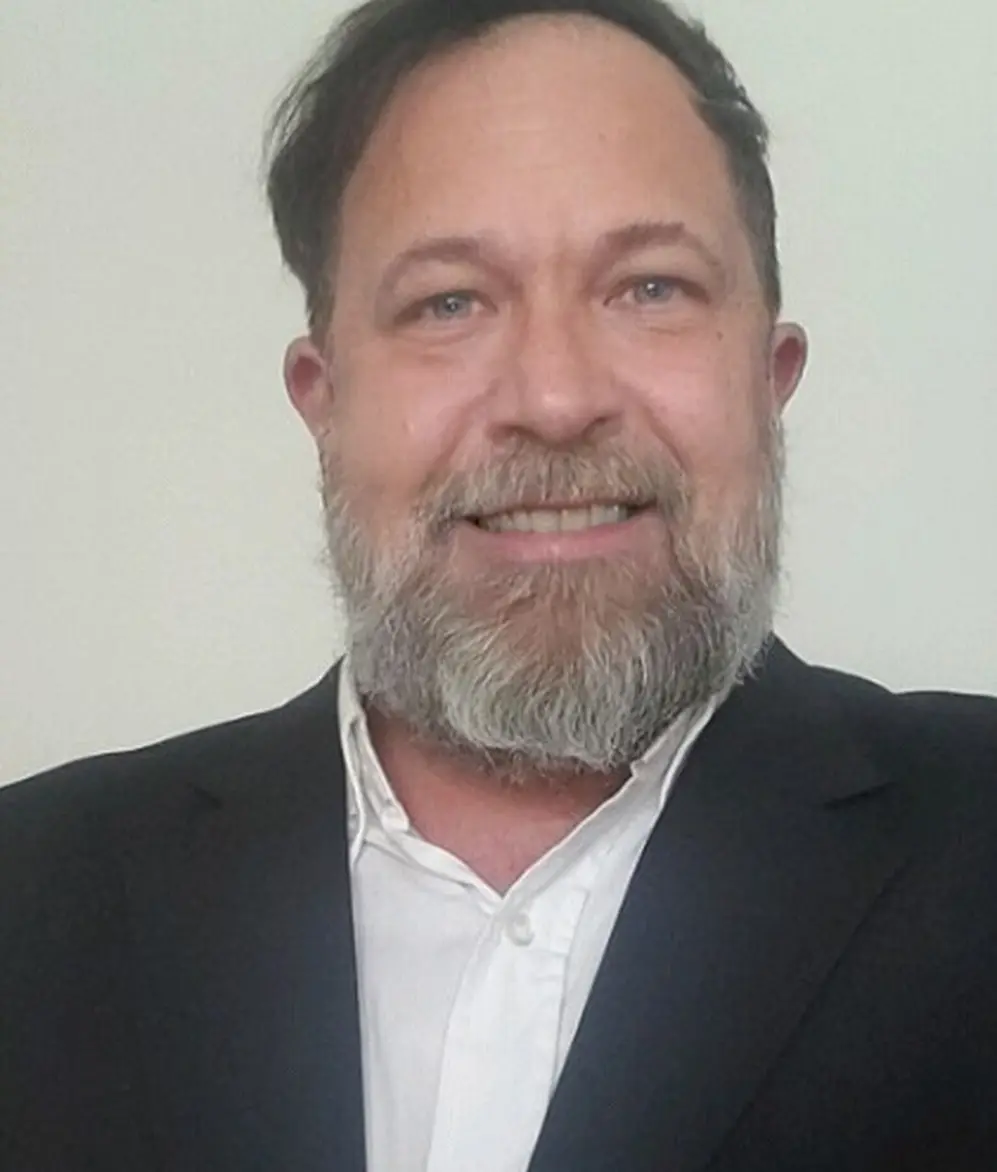 Luis Ferraro Lara, analista económico 