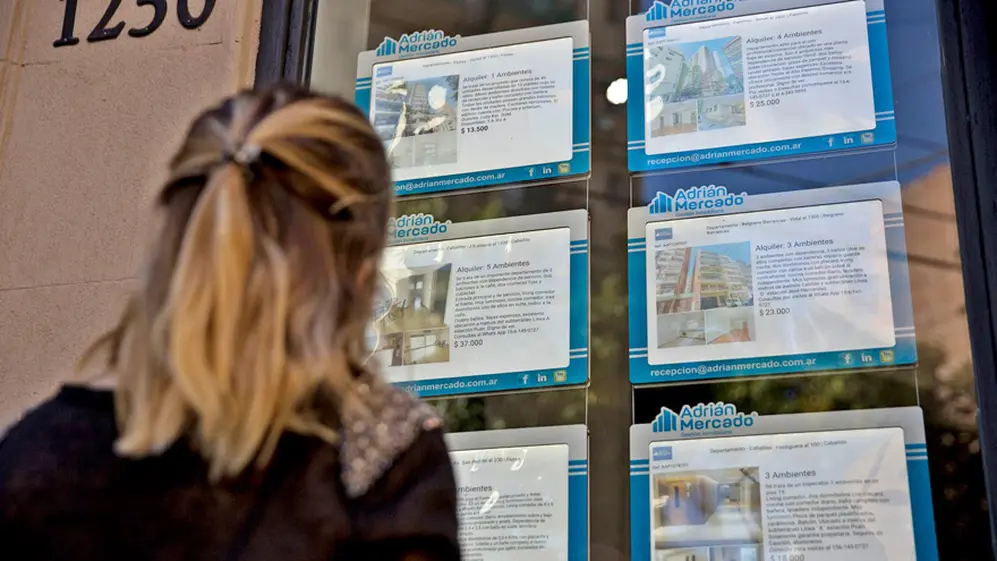 La ley de alquileres vigente redundó en la puesta en venta de miles de unidades habitacionales.