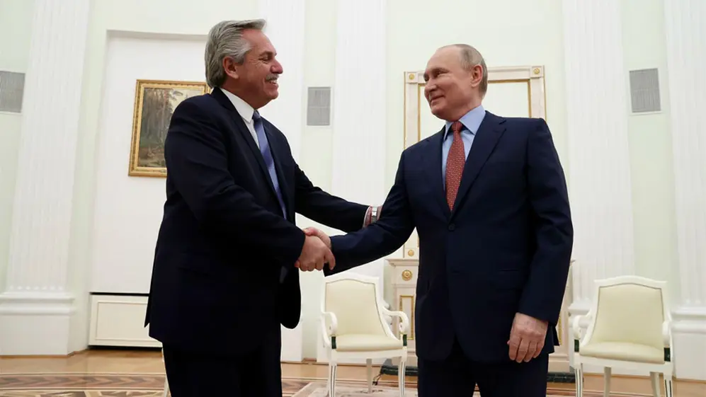 Alberto Fernández con el presidente ruso Vladimir Putin: el mandatario destacó que, sin acuerdo con el FMI, no habrá ayuda de otras potencias