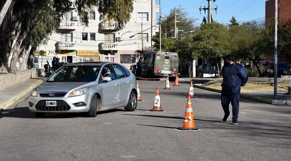 No hay límite de edad para conducir.