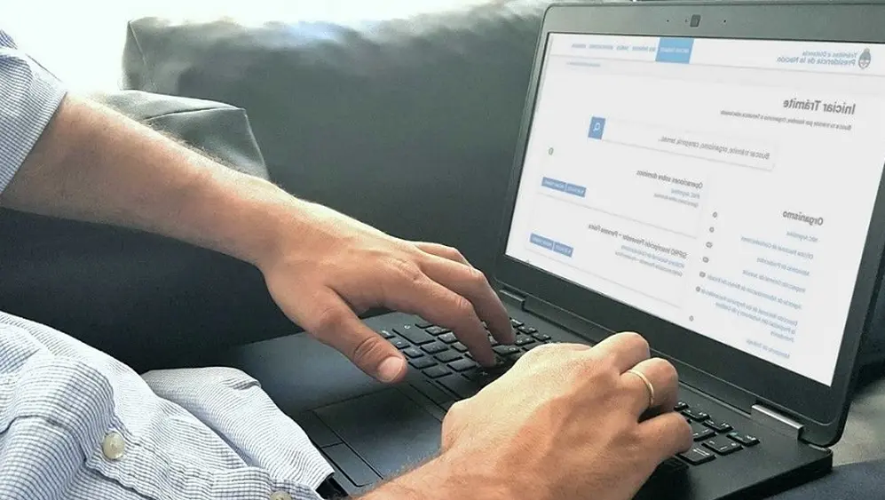 08 digital: para hacer transferencia hay que tener el título automotor.