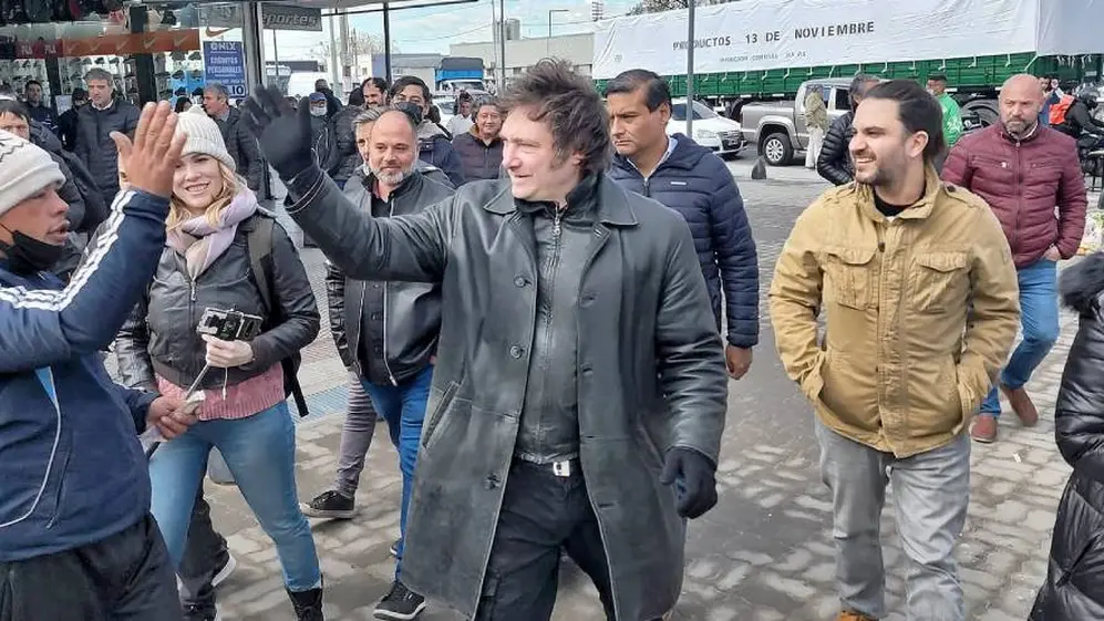 Milei criticó  las desginaciones de Sergio Massa. 
