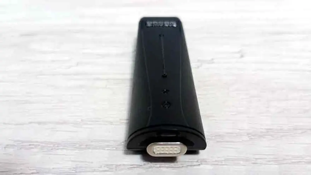 Orcam MyEye 2.0 tiene varios tipos de conexiones. 