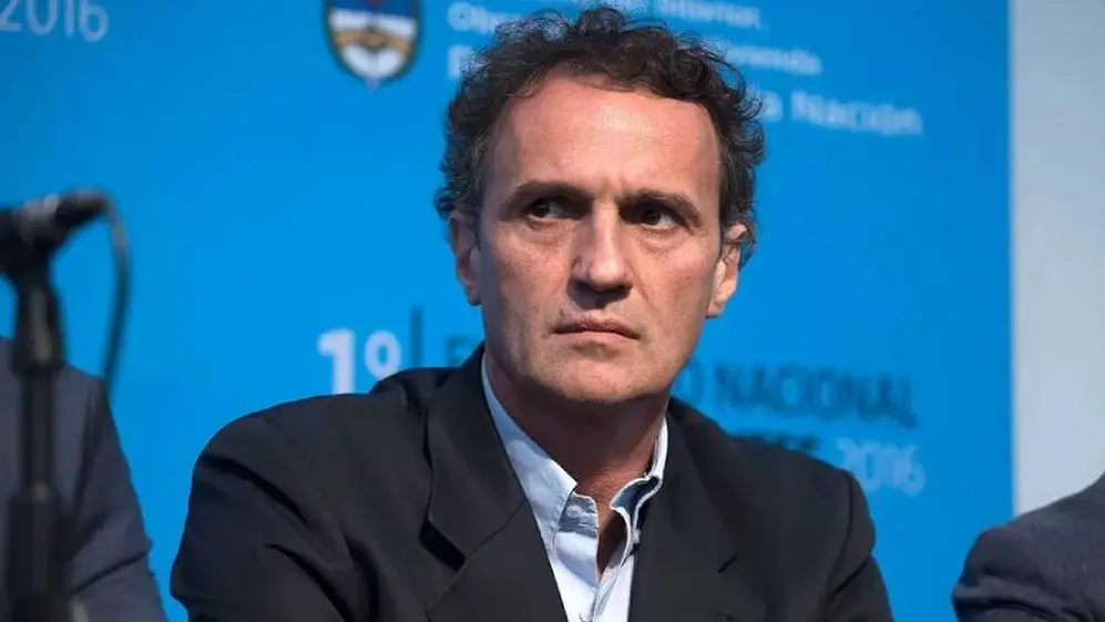 Para el ministro de Obras Públicas, Gabriel Katopodis, los contratosSe trata de un informe que argumenta los motivos para solicitar la vuelta al Estado de la Panamericana y el Acceso Oeste 