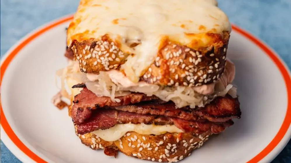 El sandwich es 