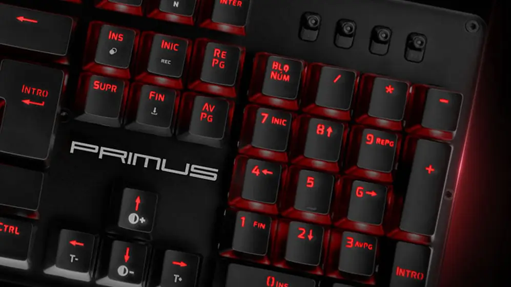 Retriluminación: la estética acompaña a la funcionalidad en los teclados gamers.