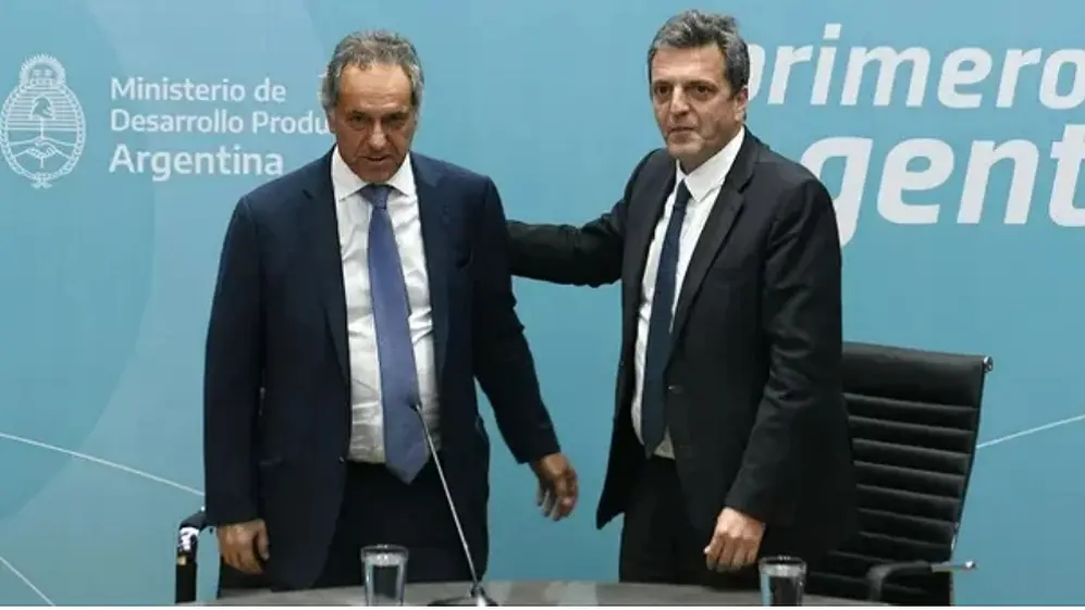 Tras una reunión con Daniel Scioli, Massa dio cuenta de la extracción de litio como una prioridad económica.
