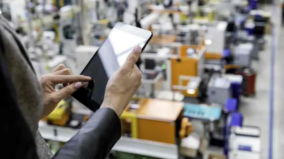 Telecom Argentina cuenta con una infraestructura de red móvil moderna y eficiente que permite la convivencia de múltiples servicios. 