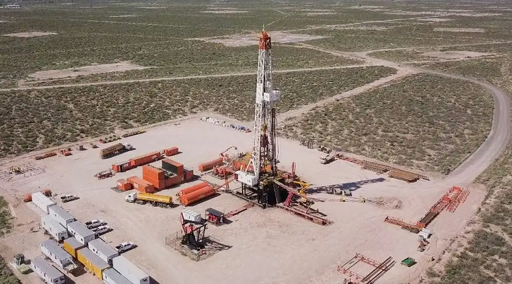 El Gobierno vuelve a colocar fichas en la expansión del negocio de los hidrocarburos en Vaca Muerta.