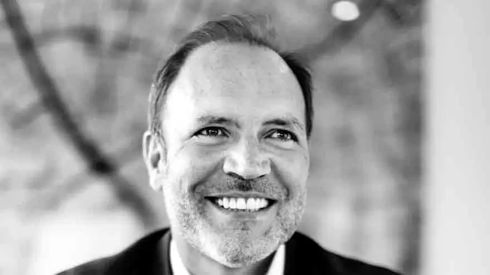 Carlos Aguiar.