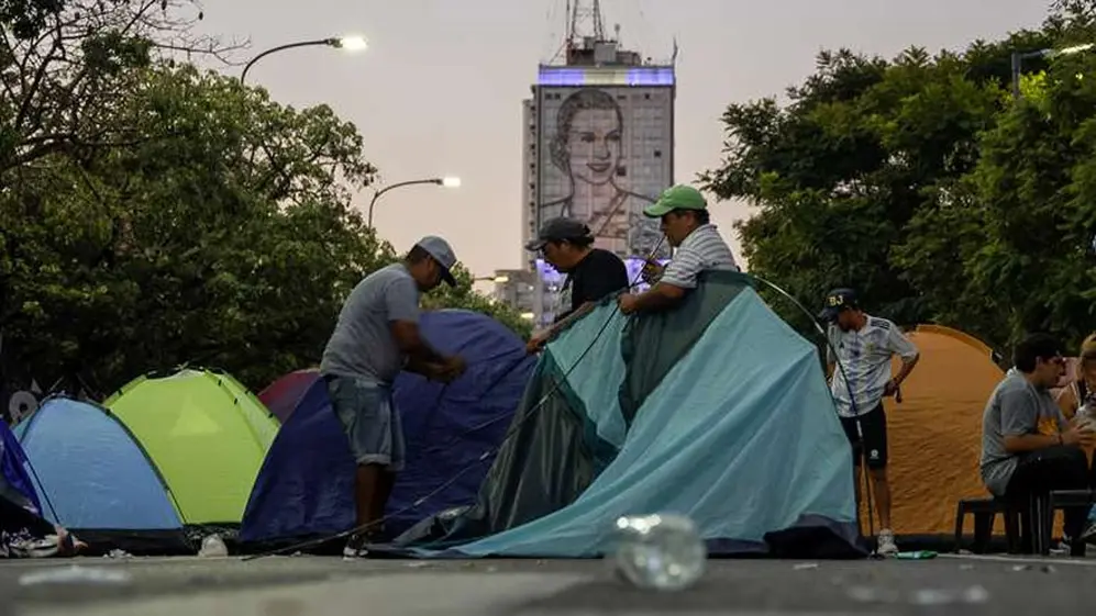 En pleno reclamo piquetero por un 