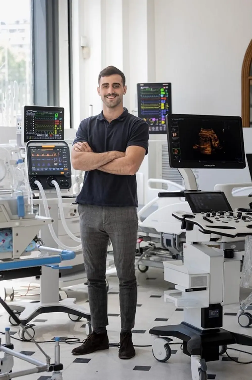 omás Piqueras tiene 26 años, es abogado y CEO del Centro de Servicios Hospitalarios (CSH)