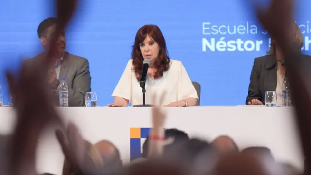 Cristina Kirchner se convirtió en la principal defensora de volver al esquema de ancla cambiaria, en contra de la estrategia elegida por Massa