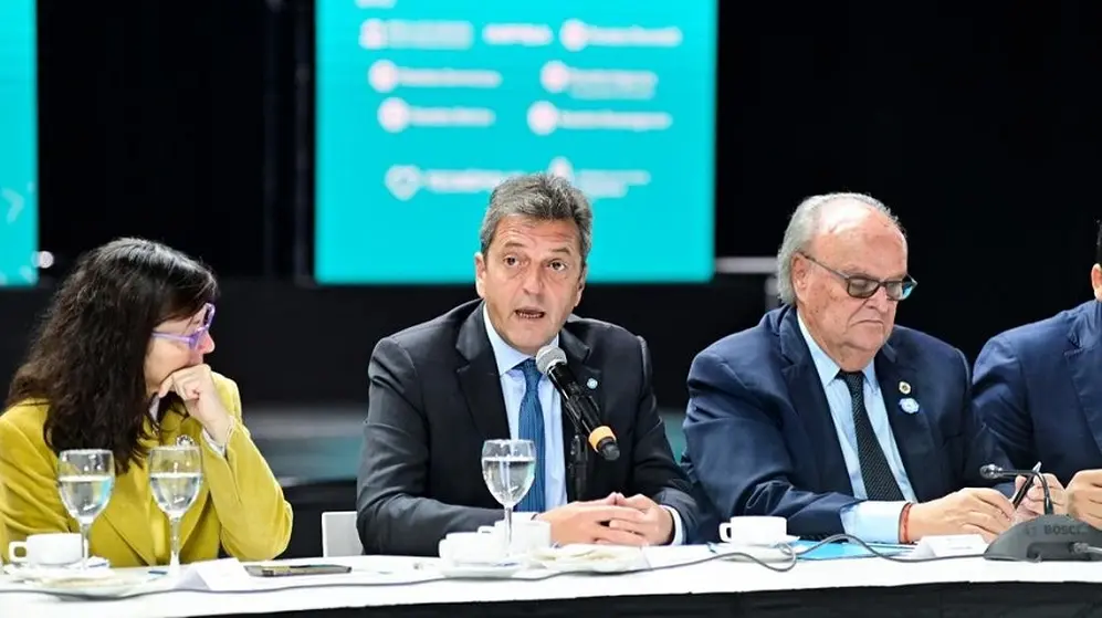 El ministro de Economía y el secretario de Pr