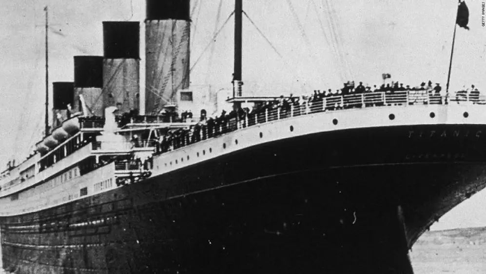 Los restos del Titanic fueron descubiertos en 1985 por el oceanógrafo estadounidense Robert Ballard en el fondo del Atlántico norte, a una profundidad de casi 4.000 metros
