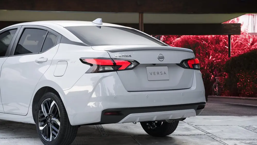 El nuevo Nissan Versa cambió el diseño.