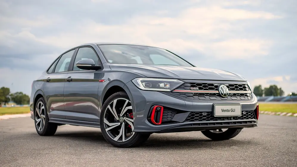 El Volkswagen Vento GLi va por su segunda generación.