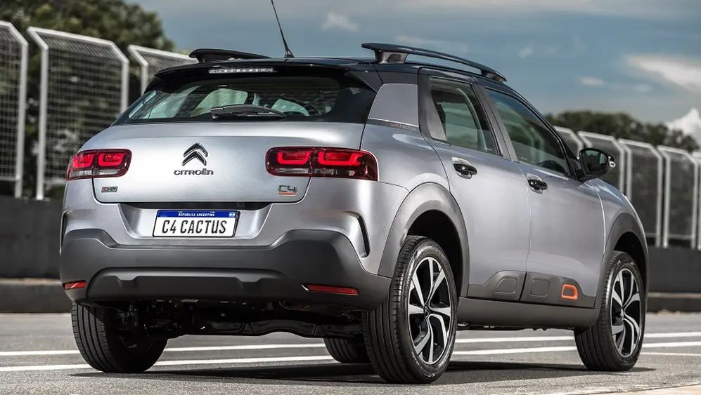 El C4 Cactus se combina con detalles en un color naranja único.