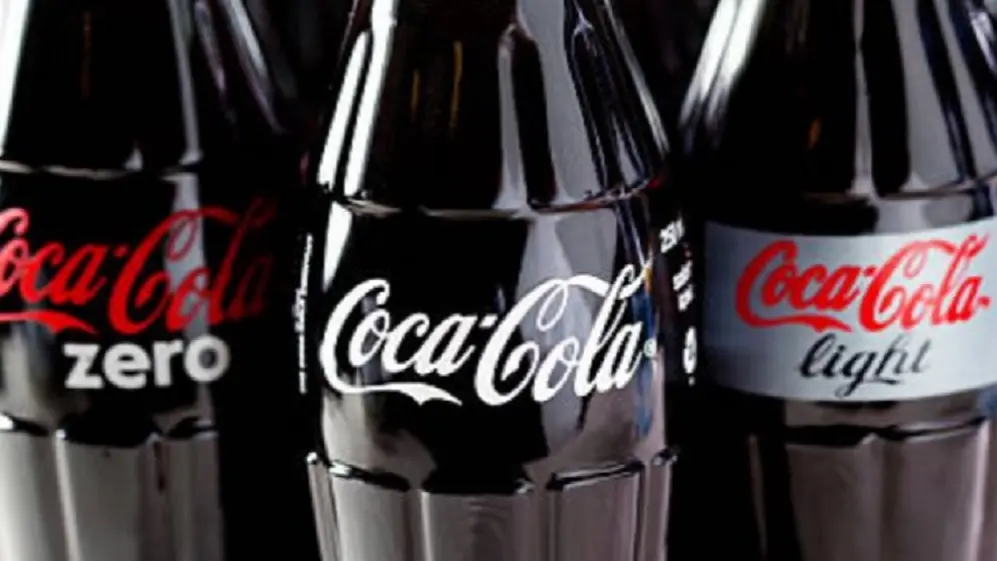Coca Cola es muy conocida en el ámbito bursátil por pagar dividnedos constantemten y su 