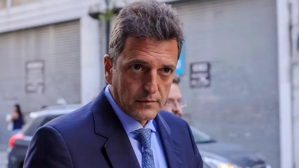 Massa, complicado por su doble rol de ministro candidato.