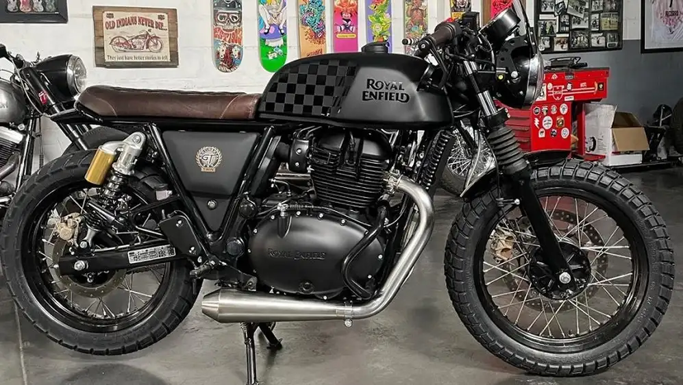 Una Royal Enfield intervenida por Pacorro Custom.