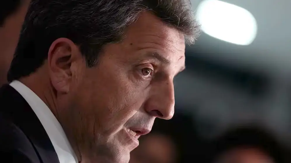 Massa prometió bajar la inflación a la mitad en 2024 y alcanzar superávits gemelos