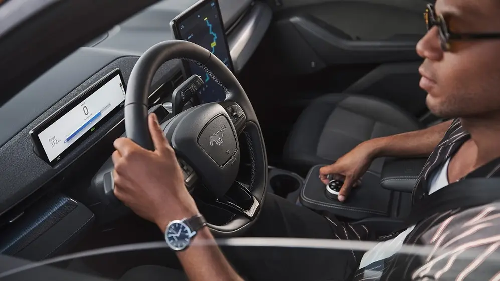 El Mustang Mach-E tiene mucha tecnología interior.