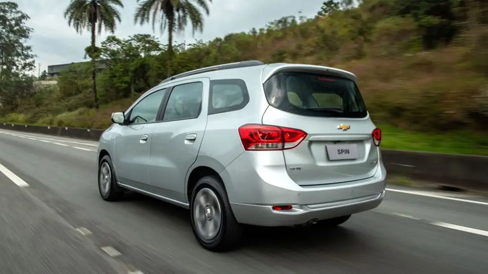 En dimensiones, el nuevo Spin mide más que el competidor Citroën C3 Aircross.