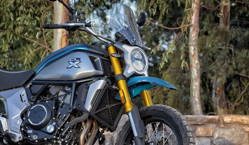 CF Moto 700, 