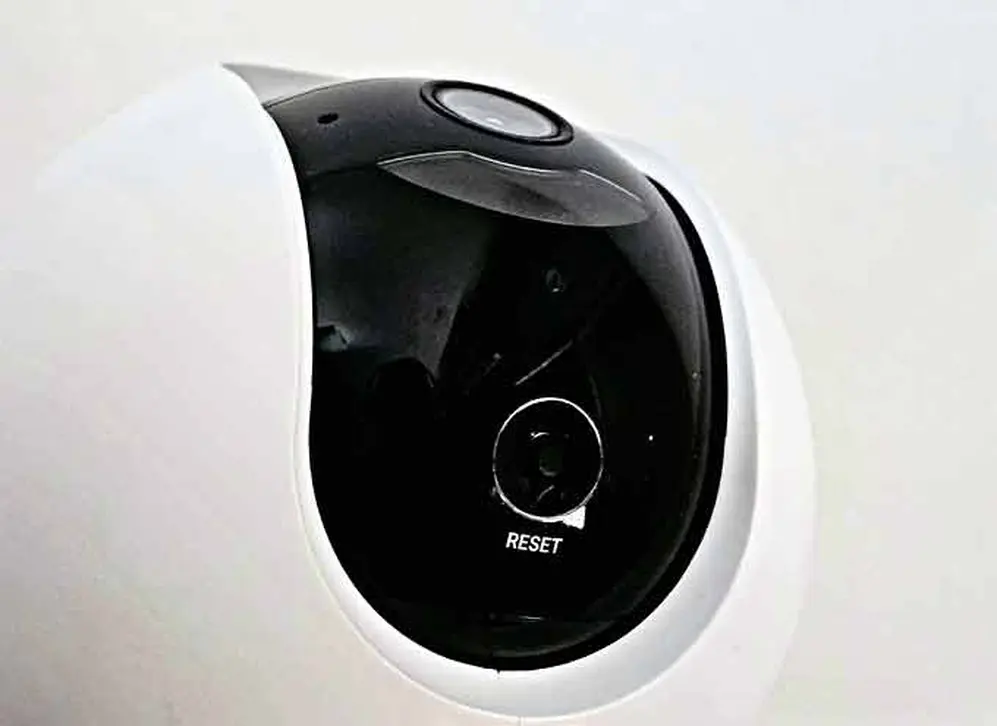 Es la primera cámara de seguridad Pan & Tilt Powered de Ezviz.