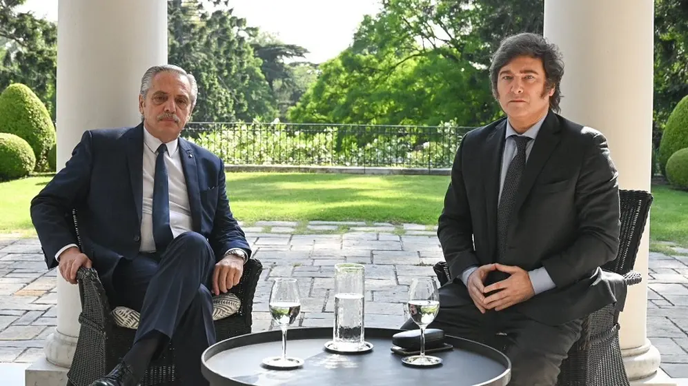 Alberto Fernández traspasará el mando a Javier Milei.
