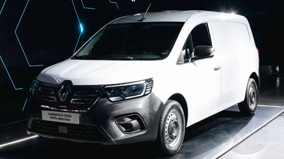 El Renault E-Tech tiene más autonomía.