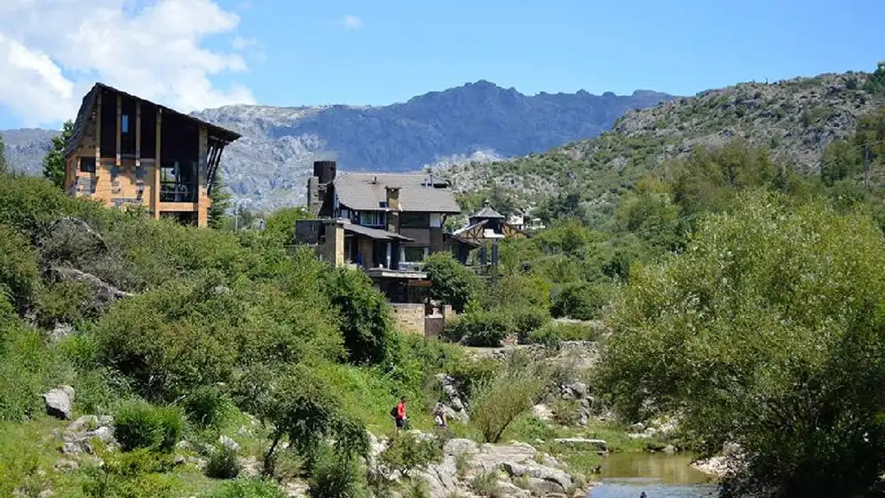 La Cumbrecita, una aldea de montaña de origen alemán, que sobresale en el Valle de Calamuchita.