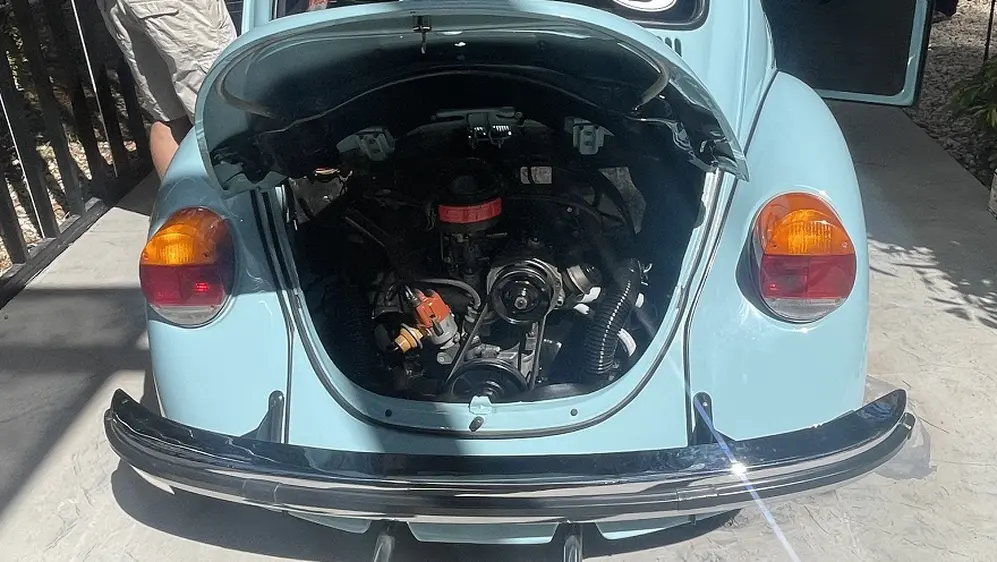 El motor del Beetle, en estado original.