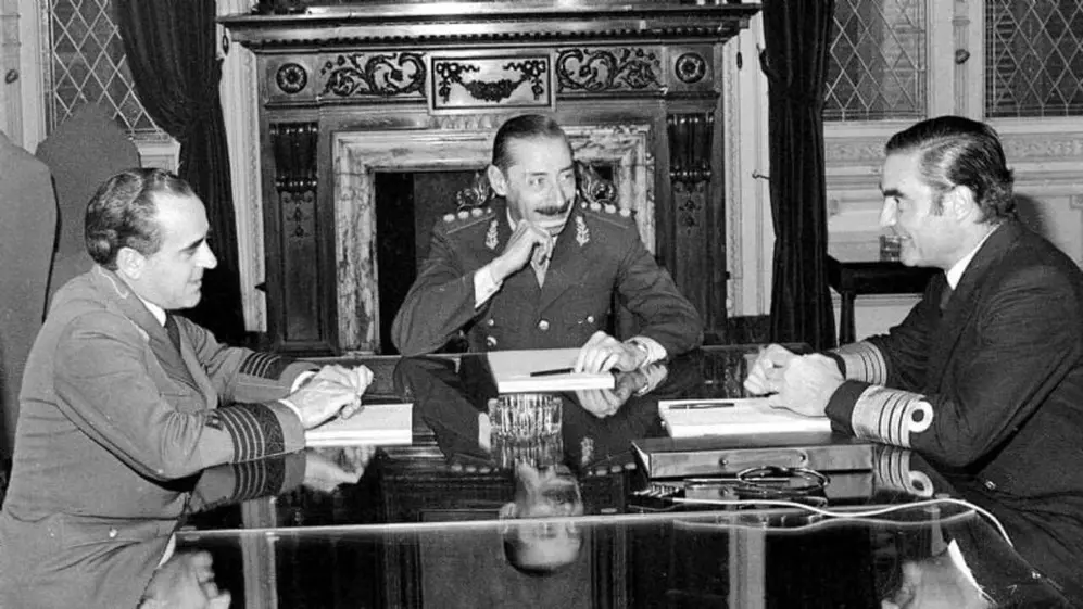Agosti, Videla y Masera, integrantes de la Junta Militar.