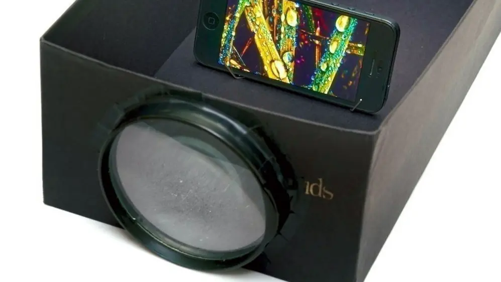Existen diferentes alternativas para convertir tu celular en un proyector