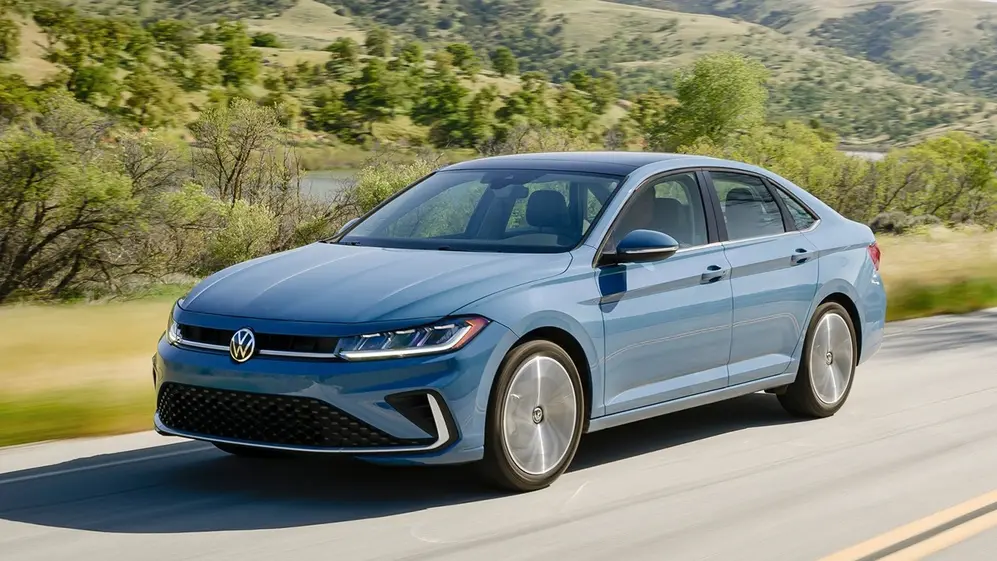 El Volkswagen Vento 2025 llegaría a la Argentina con más versiones.