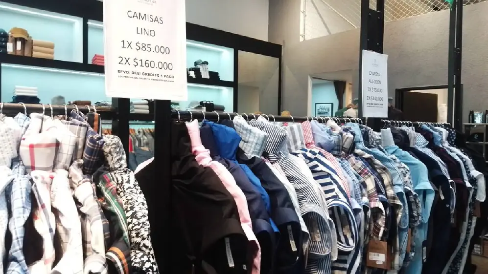 la distinguida marca Rochas ofrece a quienes gasten más de $200.000 la posibilidad de pagar en 12 cuotas sin interés.