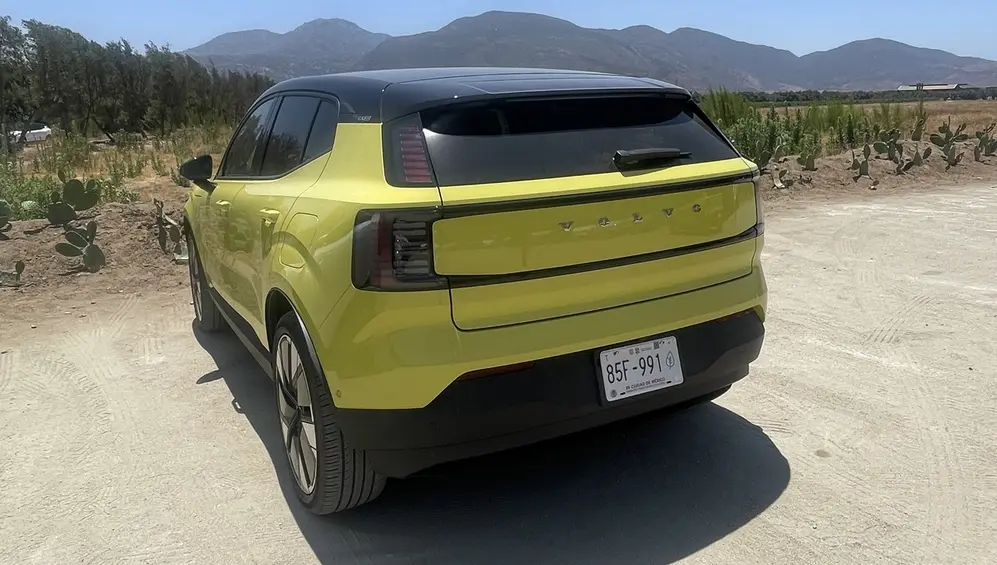 El SUV es chico por fuera, pero cómodo por dentro.