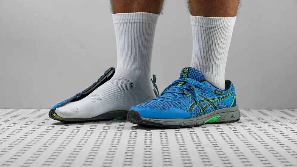 zapatillas muy baratas en el outlet de Asics