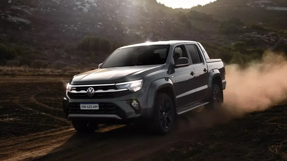 La nueva camioneta Volkswagen Amarok tiene una version intermedia accesible