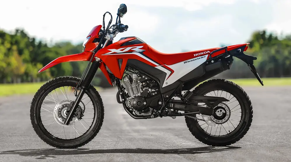La nueva Honda XR300L es una revolución en su categoría.