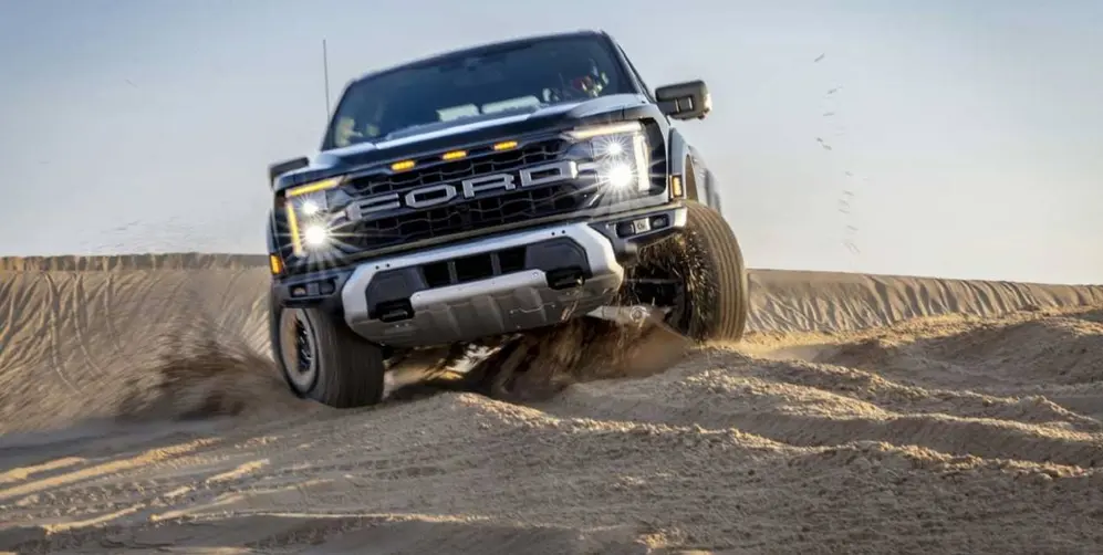Ford F-150 Raptor, otro modelo con amplia diferencia de precio.