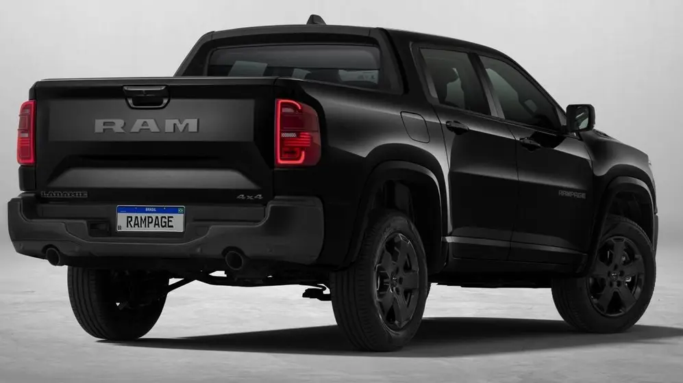 La nueva Rampage tiene detalles de Laramie, pero con agregados oscurecidos.