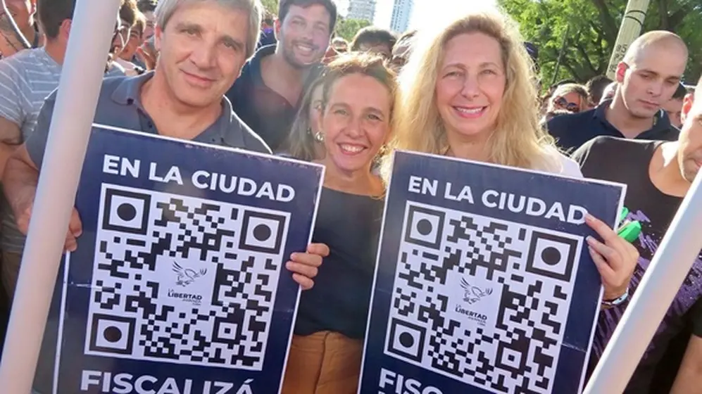 Karina Milei prueba a 