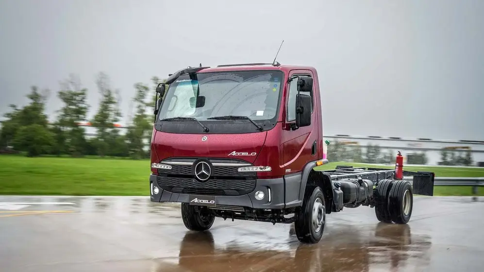 El Accelo renovado, fabricado en Argentina.