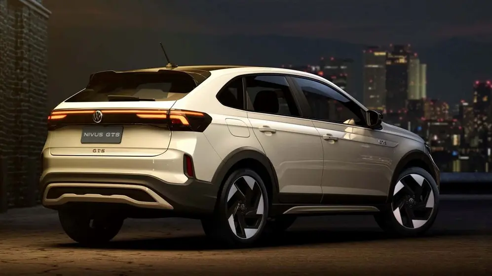 El nuevo Volkswagen Nivus GTS competirá con el Fiat Pulse Abarth.
